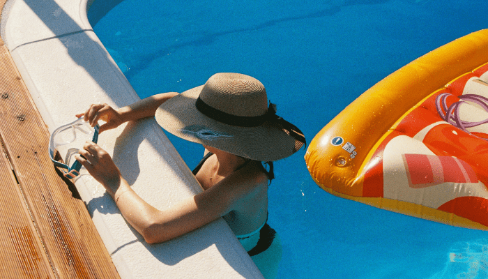 oxygen swimming pool