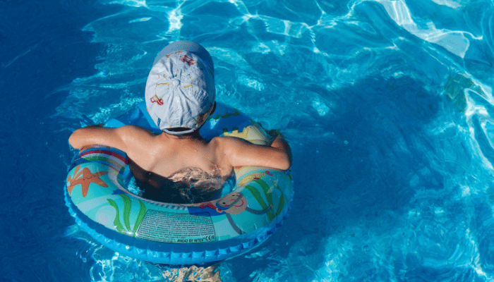 Segurança na Piscina para Bebés